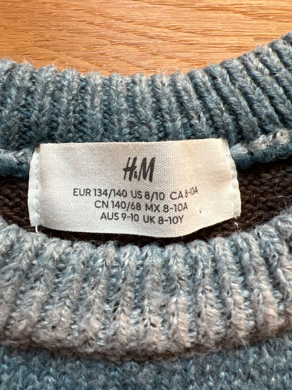H&M Pulls et sweat-shirts: Neuer Pullover Gr.134/140 H&M – Neuf (Voir description) à Lengnau BE par Rubin27 1