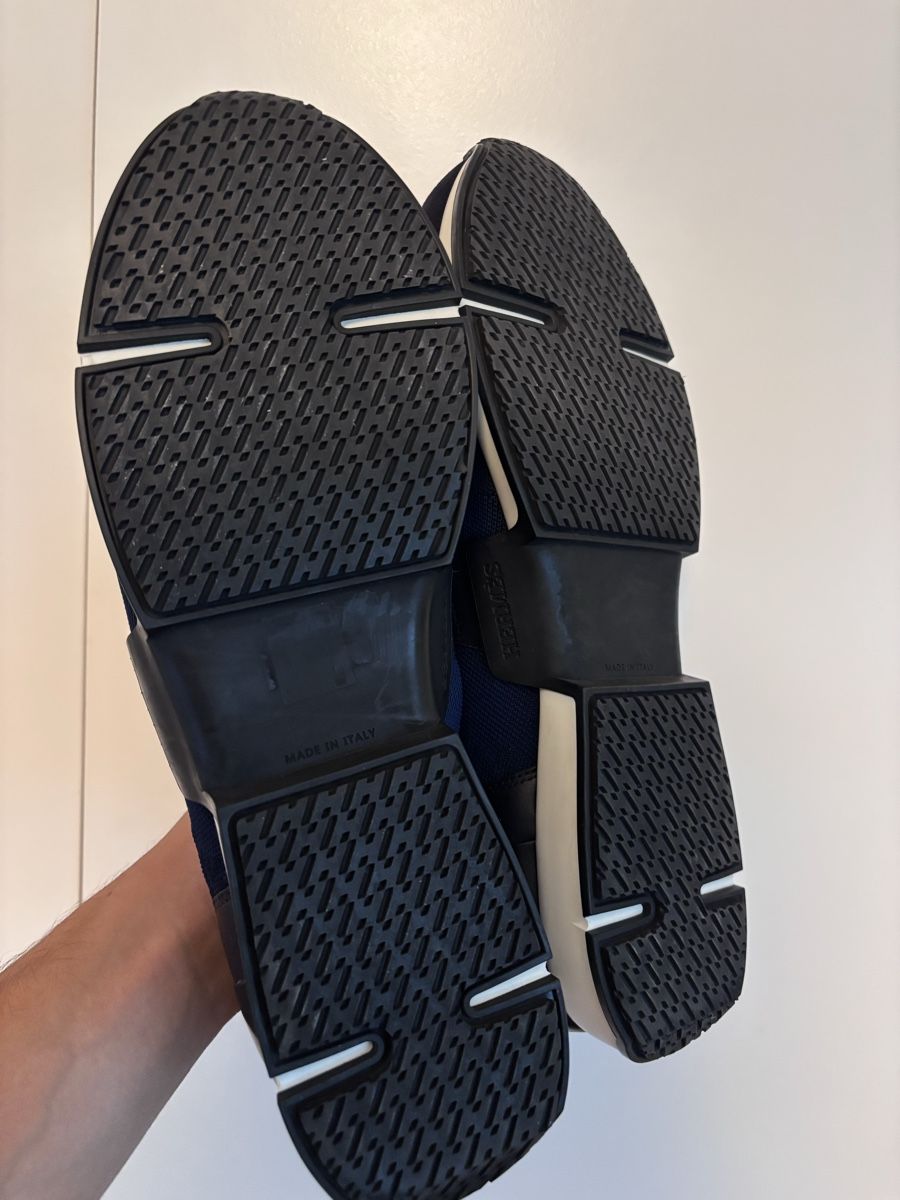 Hermès Herrenschuhe: Hermès Run Sneakers – Gebraucht aus Genève von Nathanwatchch 1