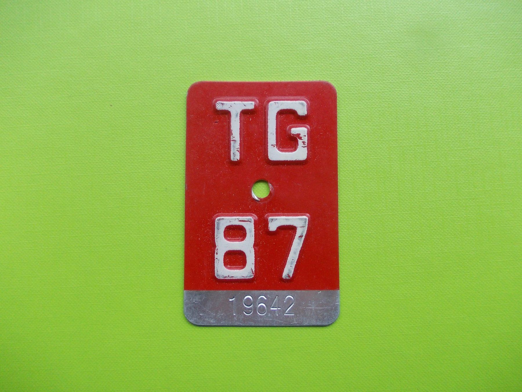 Insegne: Velonummer / Fahrradnummer TG 87 – Usato da Gsteigwiler venduto da HORMIGA21