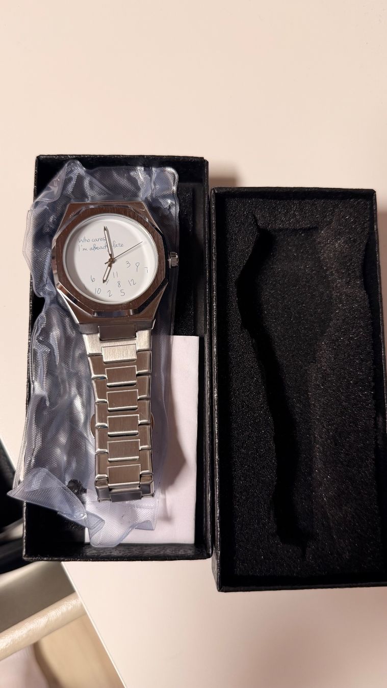 Uhren: Uhr – Neu und originalverpackt aus Uznach von lar_p97w