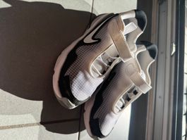 Nike Air Max Schuhe weiss schwarz gebraucht Zustand