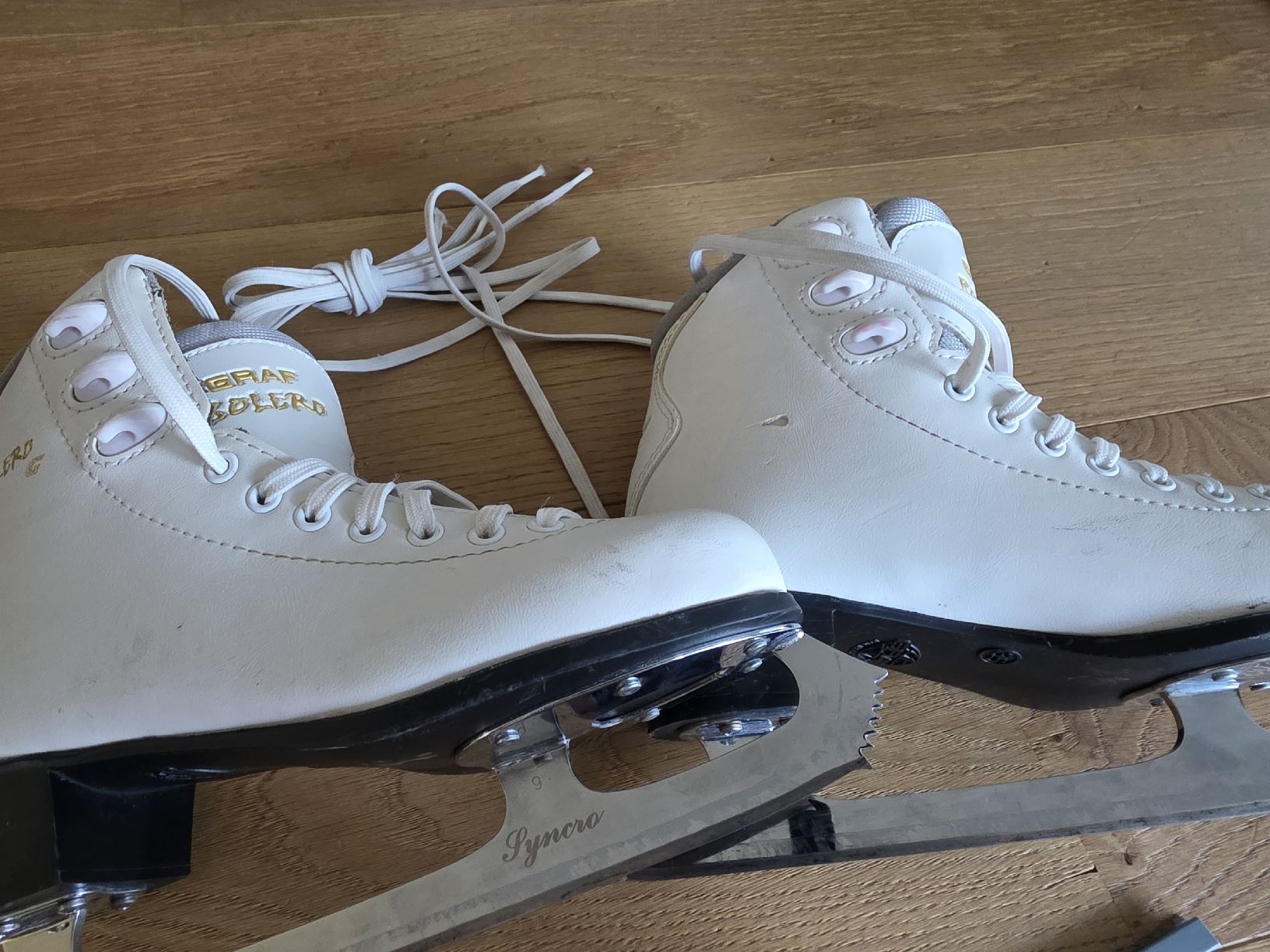 Graf Pattini da ghiaccio: Graf Bolero Schlittschuh, Gr. 35 – Usato da Oberhasli venduto da Fabilan 9