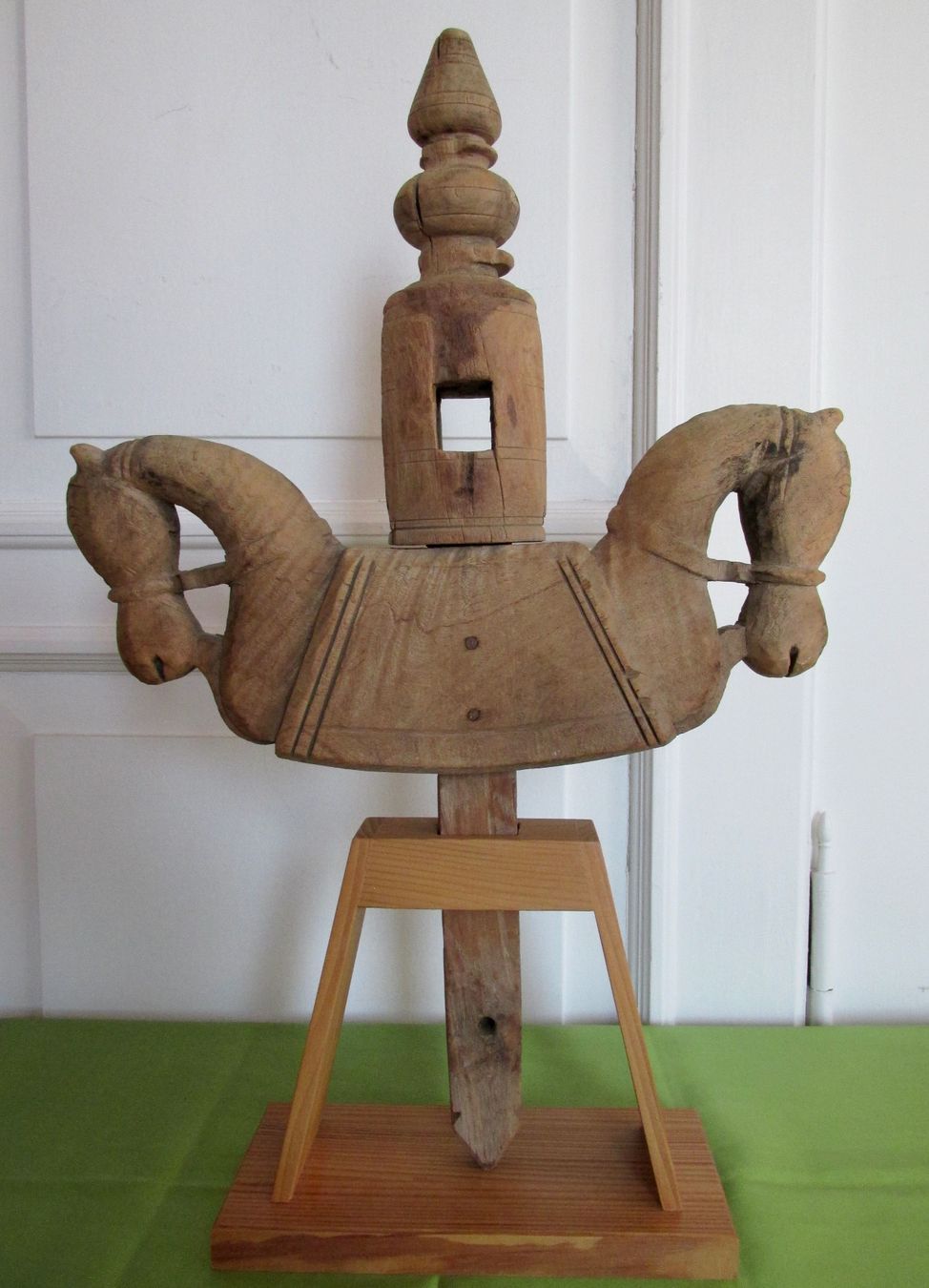 Sculture & Statue: Geschnitzte Holzfigur: stilisierte Pferdefigur – Usato da Winterthur venduto da mat_q5d5 3