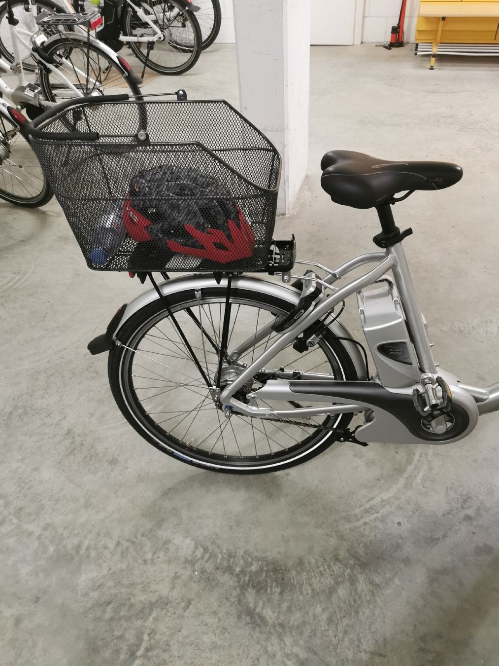 Flyer Biciclette: Flyer E - Bike 36 Volt – Usato da Thayngen venduto da fische40 4