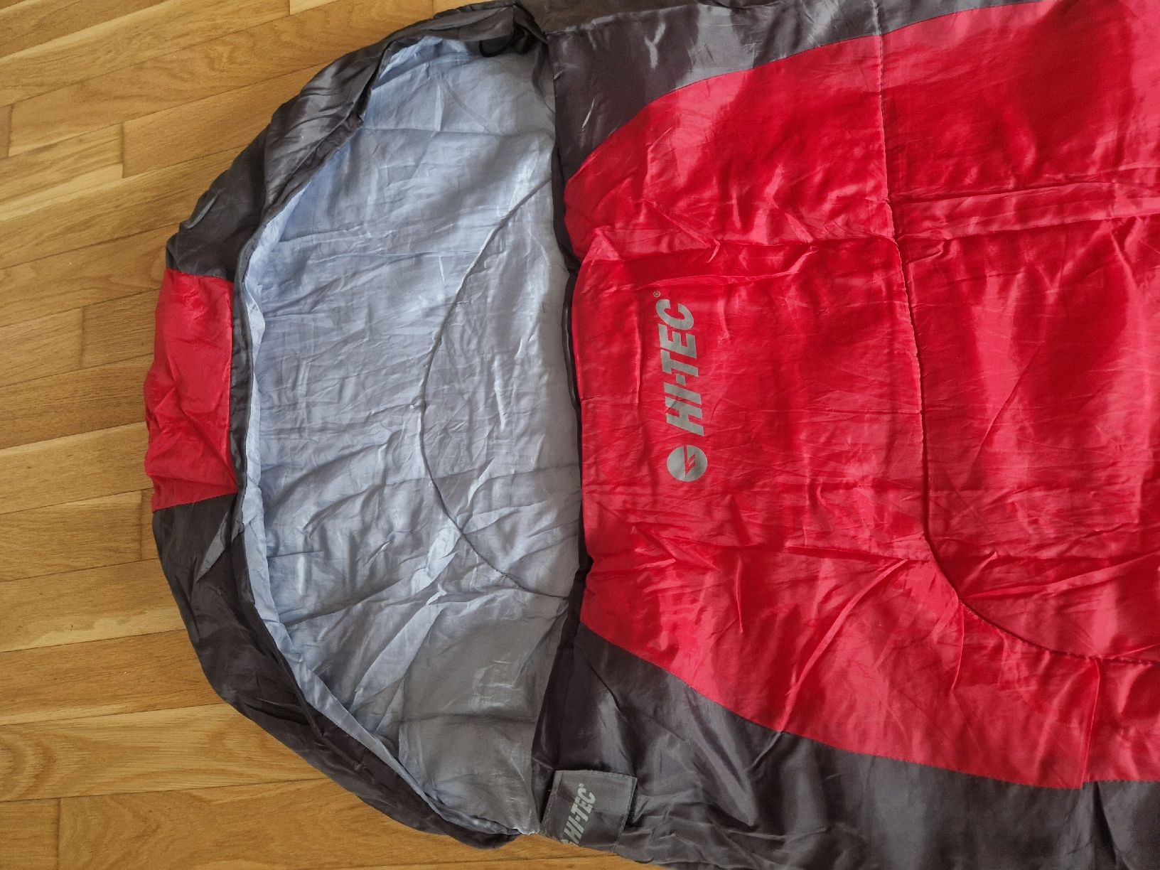Sacchi a pelo: Hi-Tec Schlafsack - neuwertig – Usato da Buttwil venduto da SabrinaA03 1