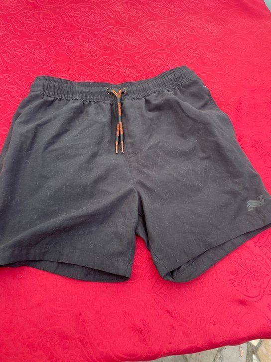 Next Costumi da bagno: Junge Badehose Next (12) 152 schwarz/orange – Usato da Bergdietikon venduto da antovale
