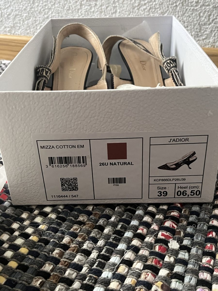 Dior Damenschuhe: Dior J'adior Slingback Leopard Print Heels, Size 39. – Gebraucht aus Moosseedorf von sam_8dyx 2