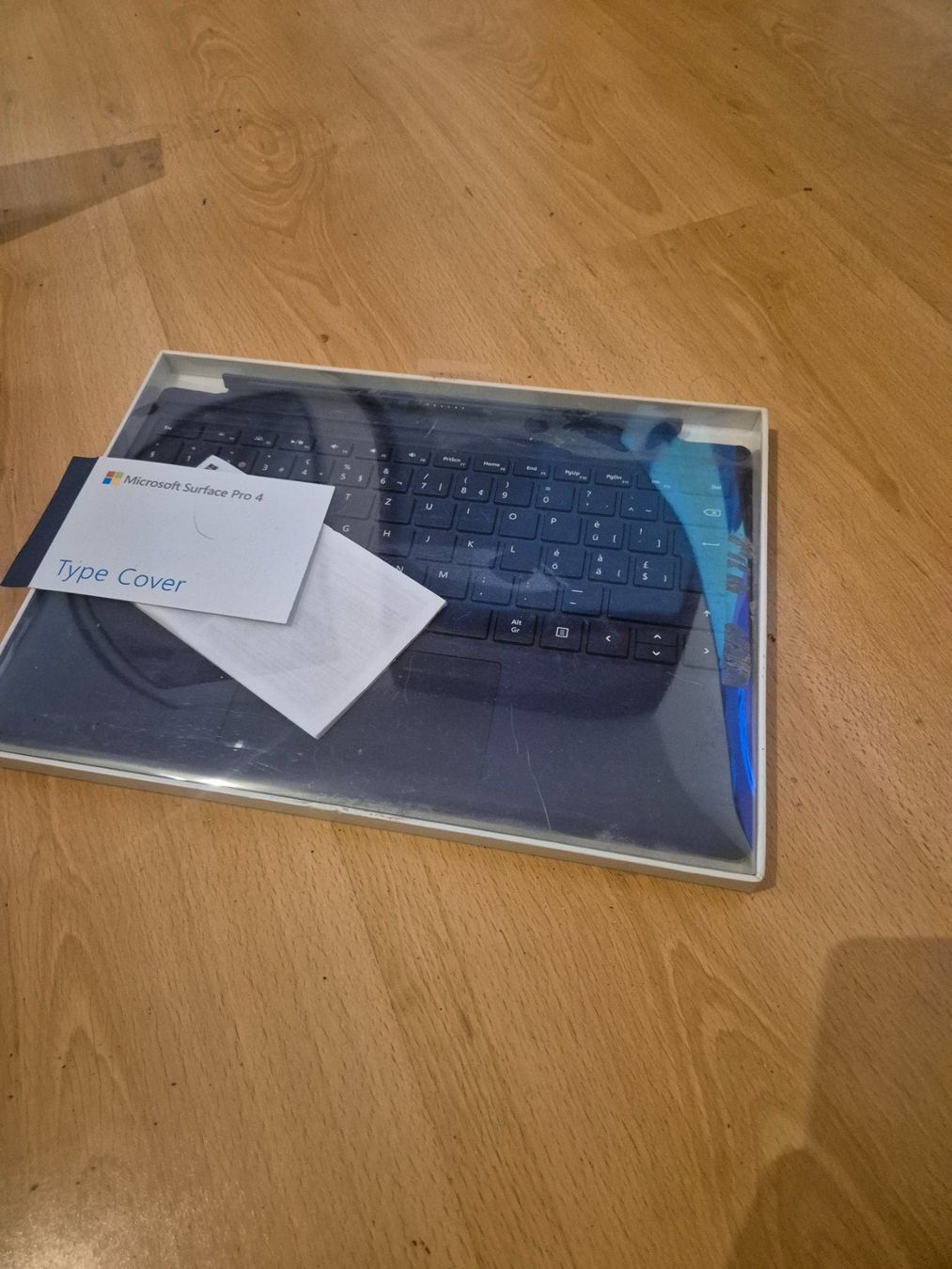 Microsoft Notebook: Microsoft Sufrace pro 4 – Usato da Villeneuve VD venduto da Floriang2 3