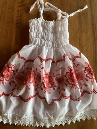 Süsses Sommerkleid, circa für 1-2 Jahre