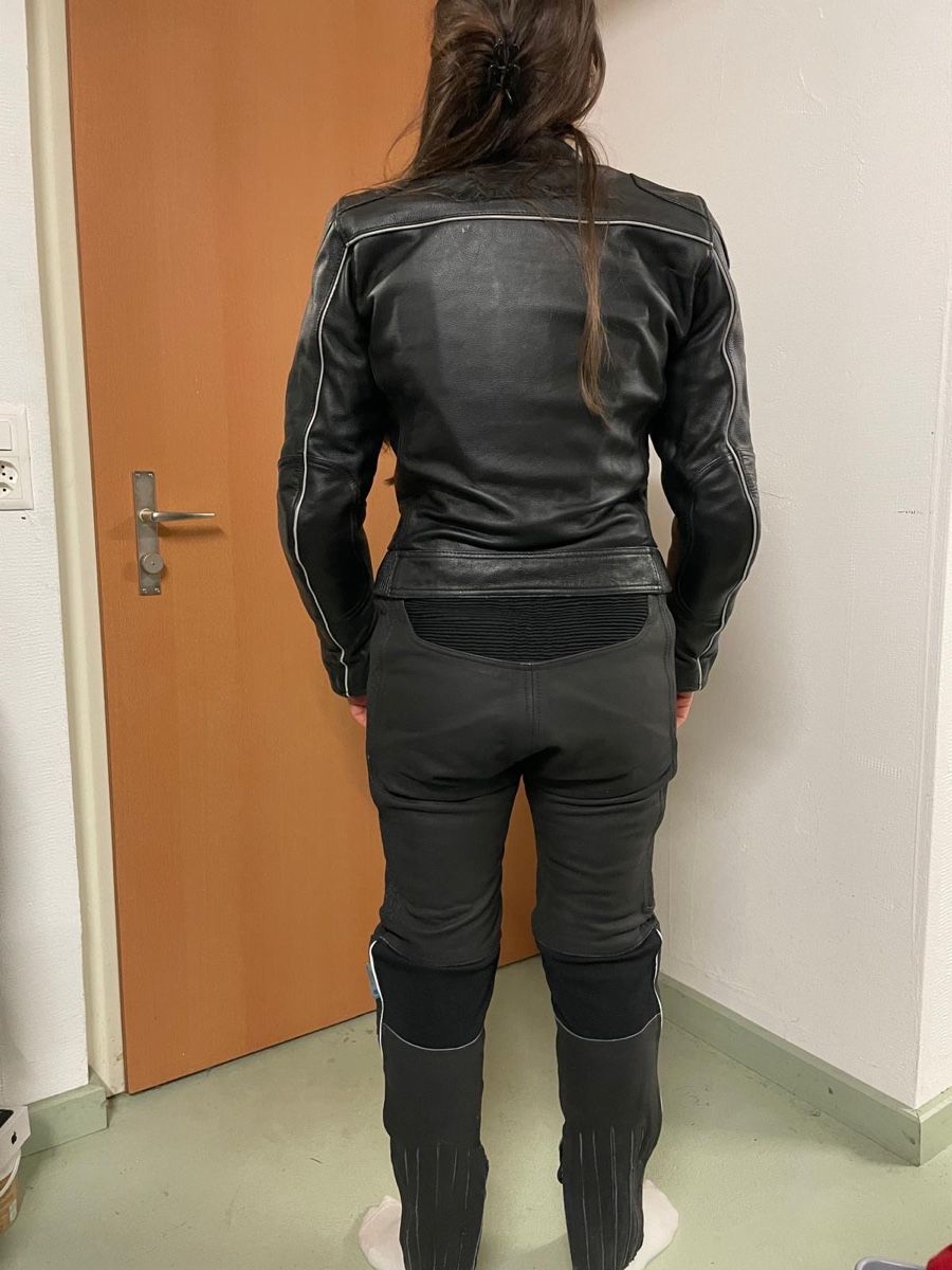 Completi & Tailleur: Motorrad Lederkombi, Damen Grösse 34 – Usato da Dietikon venduto da jos_l5cq 2