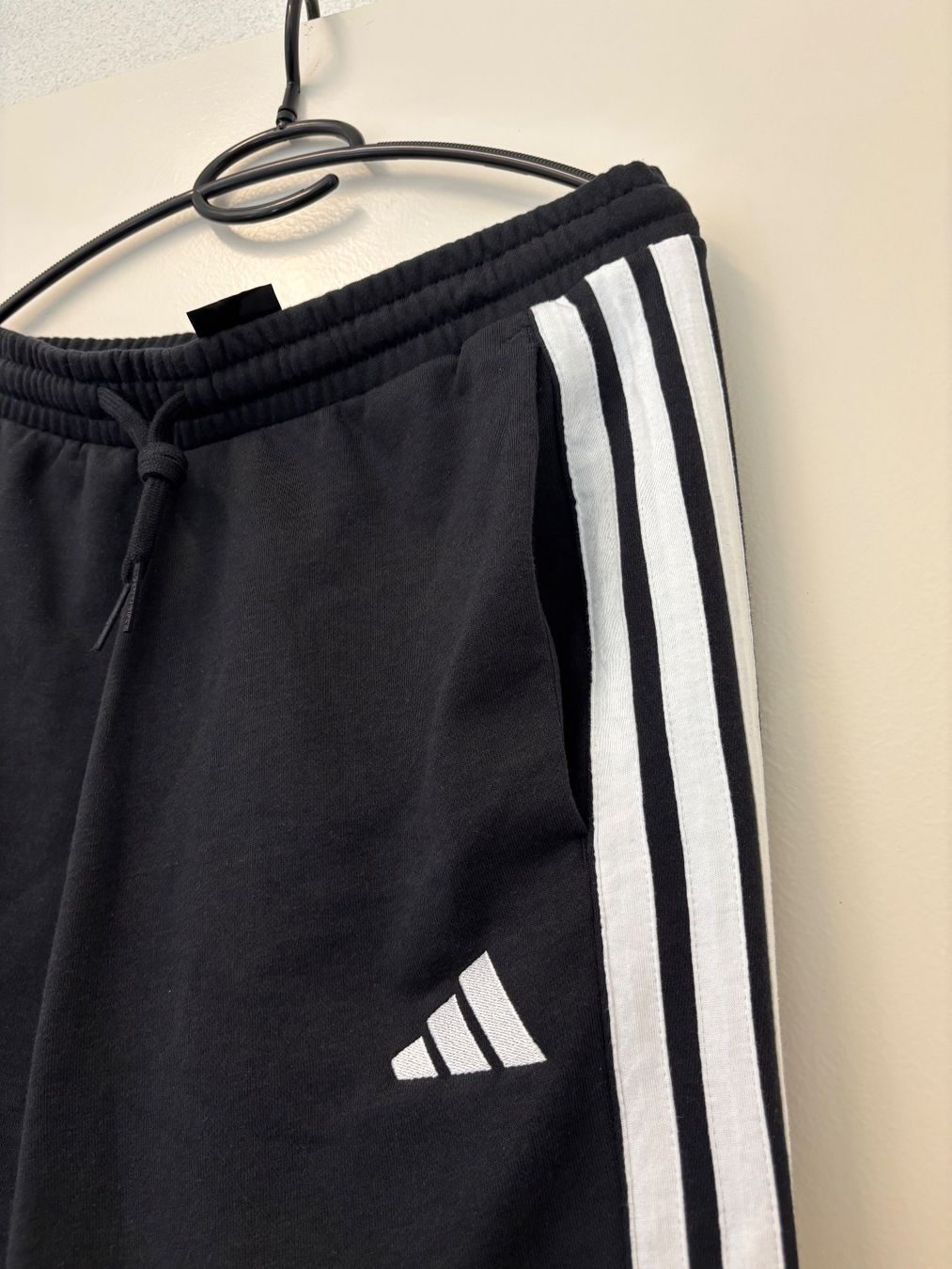 Adidas Pantalons: Adidas Jogginghose – Neuf (Voir description) à Zürich par mc_mike77 1
