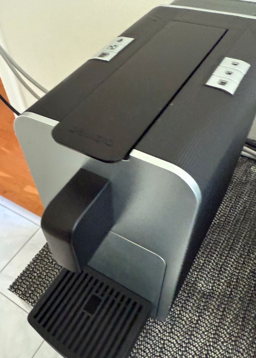 Delizio Macchine per caffè & Macchine per espresso: Delizio machine à café - Viva elegante – Usato da pully venduto da asi_w6gl
