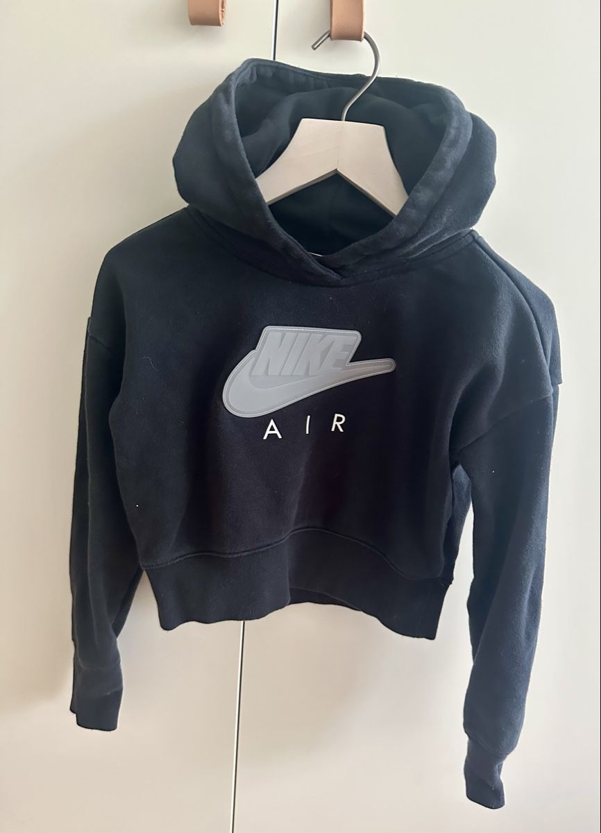 Nike Pullover & Sweatshirts: Crop Hoodie Nike – Gebraucht aus Dürrenroth von tvy_bh56