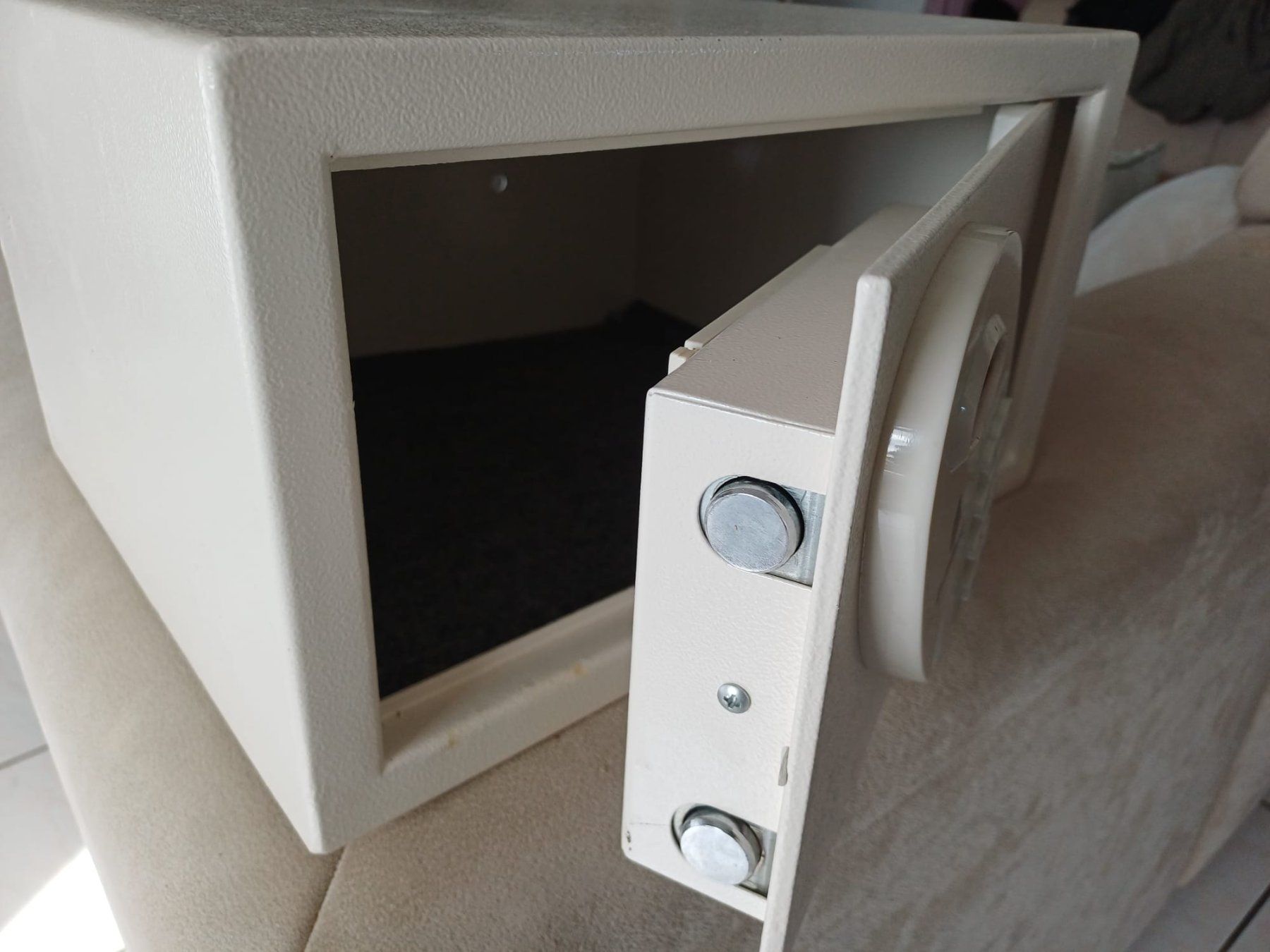 Casseforti: Tresor 13,5 kg – Usato da Herzogenbuchsee venduto da bel_m229 1
