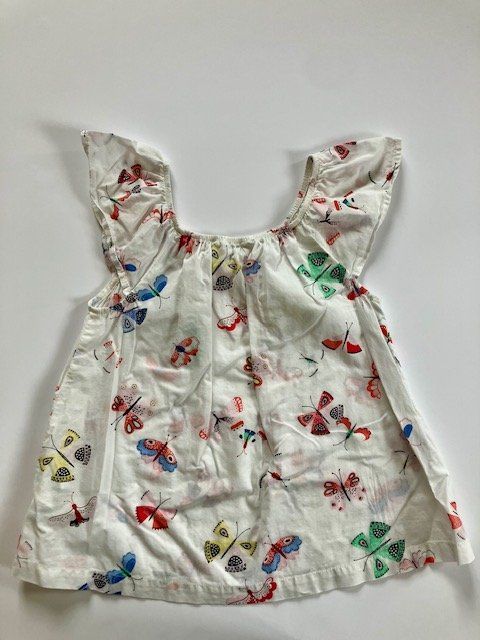 H&M Camicette, T-shirt & Top: H&M Top mit Schmetterlingen, Gr. 128 – Usato da Biel/Bienne venduto da johanna3494 1
