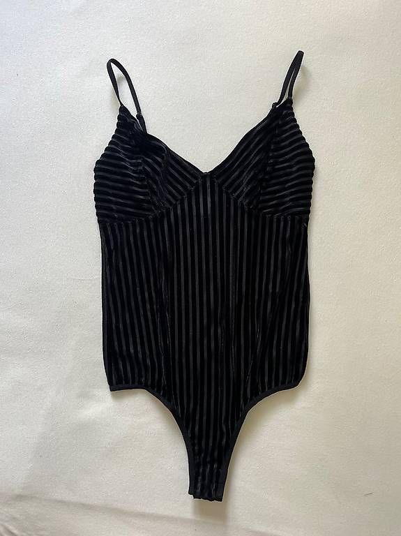 Top: SCHWARZER BODY  – Usato da Maur venduto da tab_z9rh 1