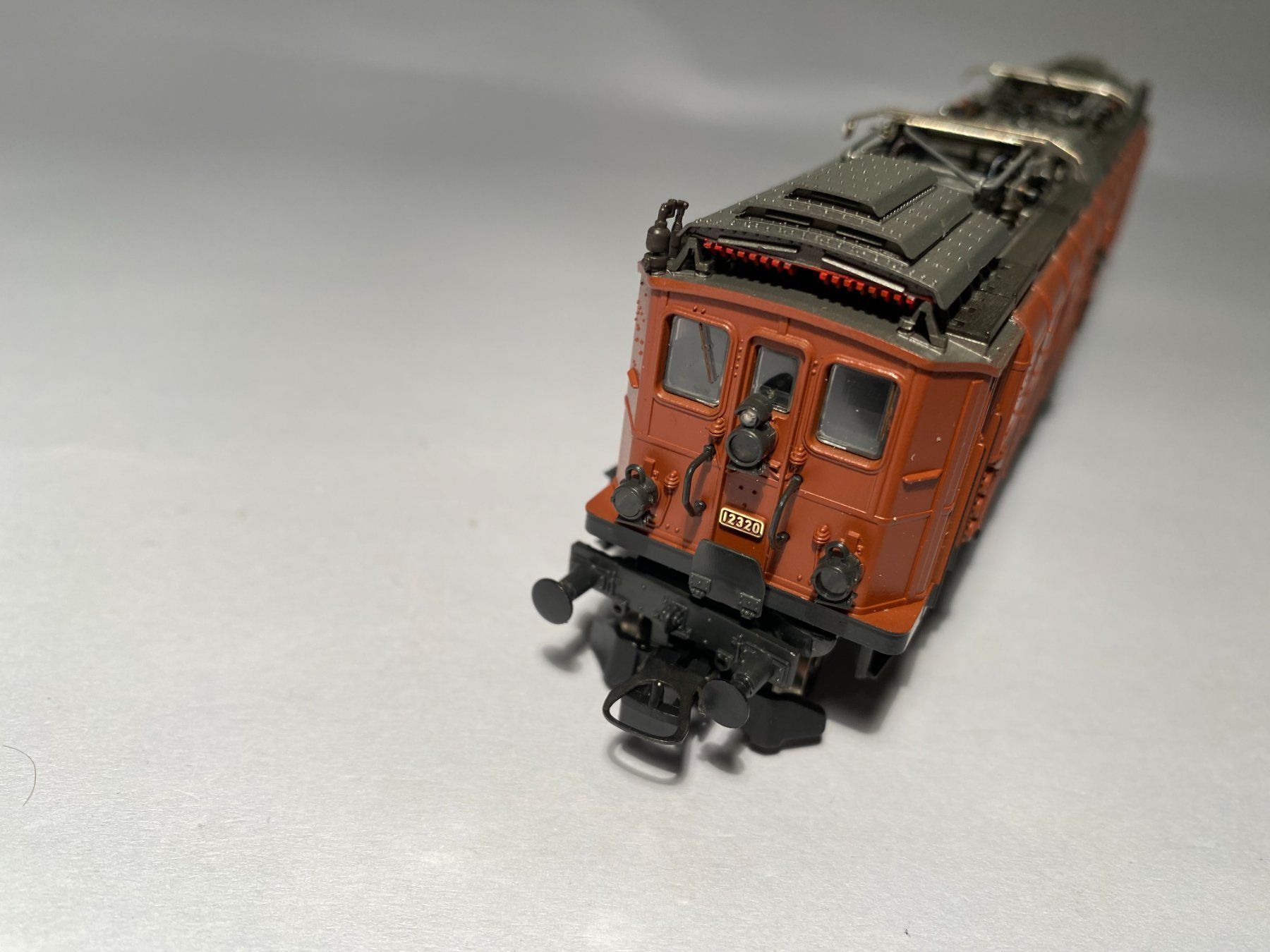 Roco Modelleisenbahnen: ROCO E-Lok BE 4/6 SBB braun 04191B DC Analog – Gebraucht aus Buchrain von Modellbahn11 5