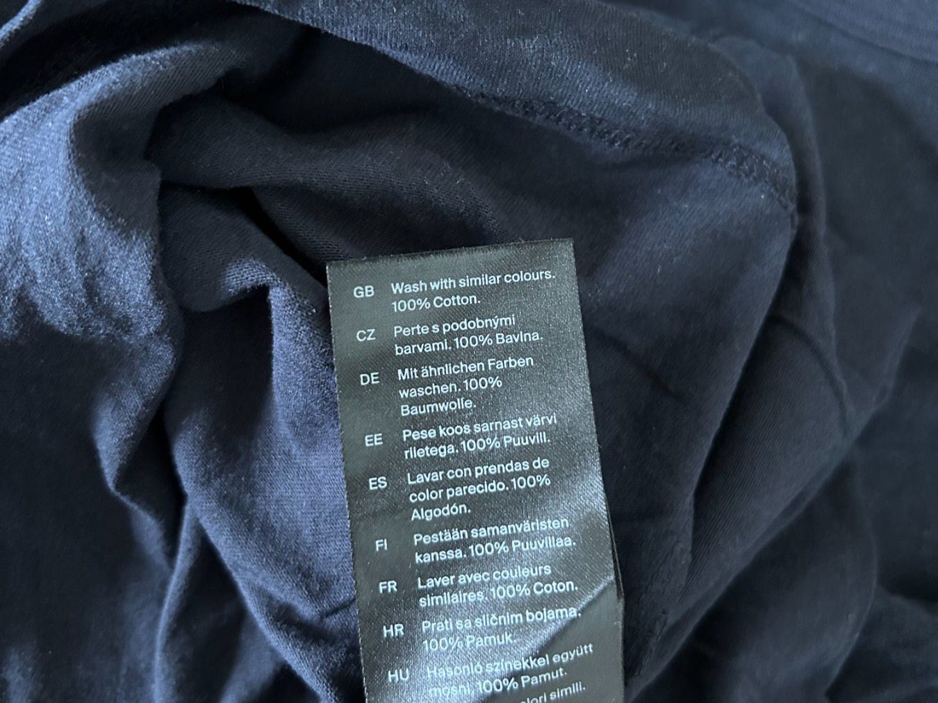 Cos T-shirt: Cos T-Shirt – Usato da St. Gallen venduto da look-twice 4