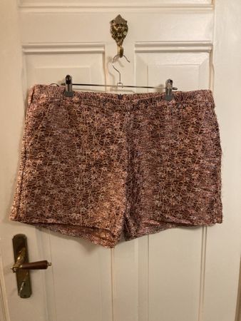 Goldige Shorts, Gr. 46