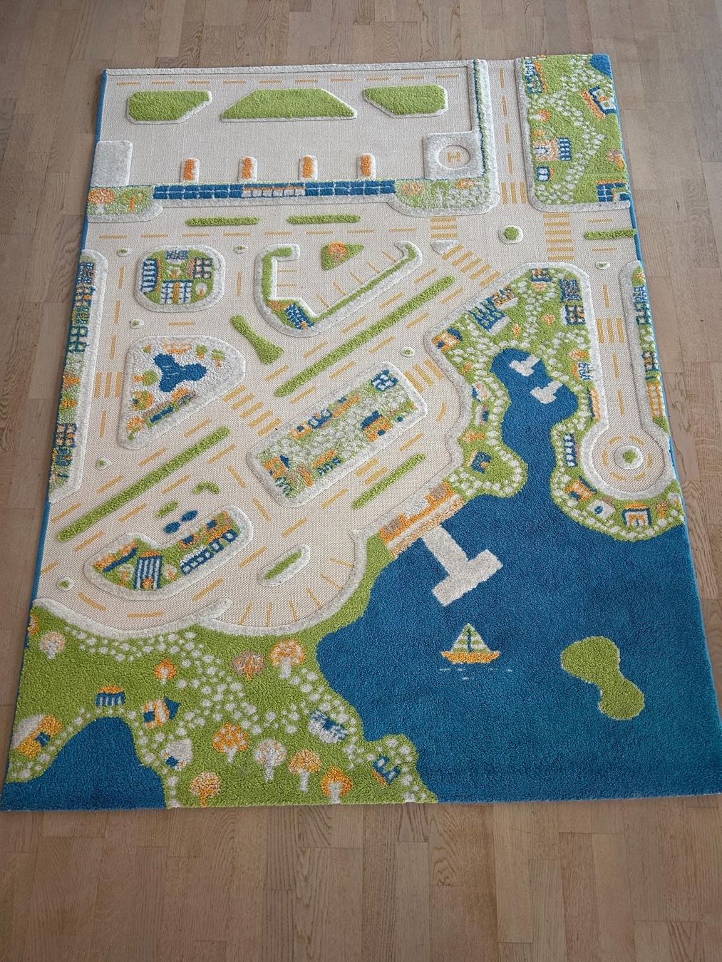 Tappeti: Spielteppich Strassenmotiv – Usato da Glattfelden venduto da Ringelblume13 1