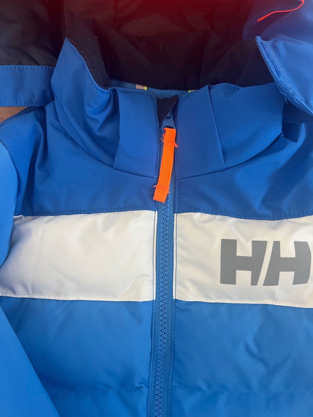 Helly Hansen Vestes & Manteaux: Helly Hansen ski jacket 92cm, perfect condition – D'occasion à Arzier Le Muids par oma_w5bq 1