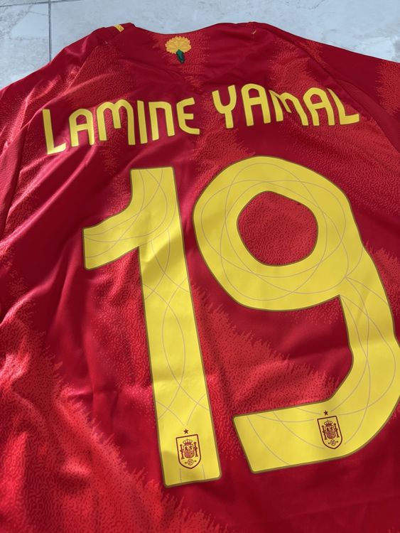 Spanien 2024/25 Trikot #19 Lamine Yamal | Acheter sur Ricardo