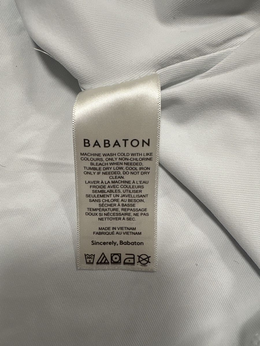 T-shirt: Babaton Contour T-Shirt S – Usato da Rümlang venduto da svent 3