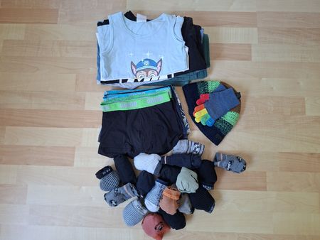 Kleiderpaket Jungen ca. Gr. 116-128