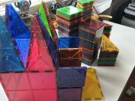 Magnetbausteine / Magnet Tiles Set – Sehr guter Zustand