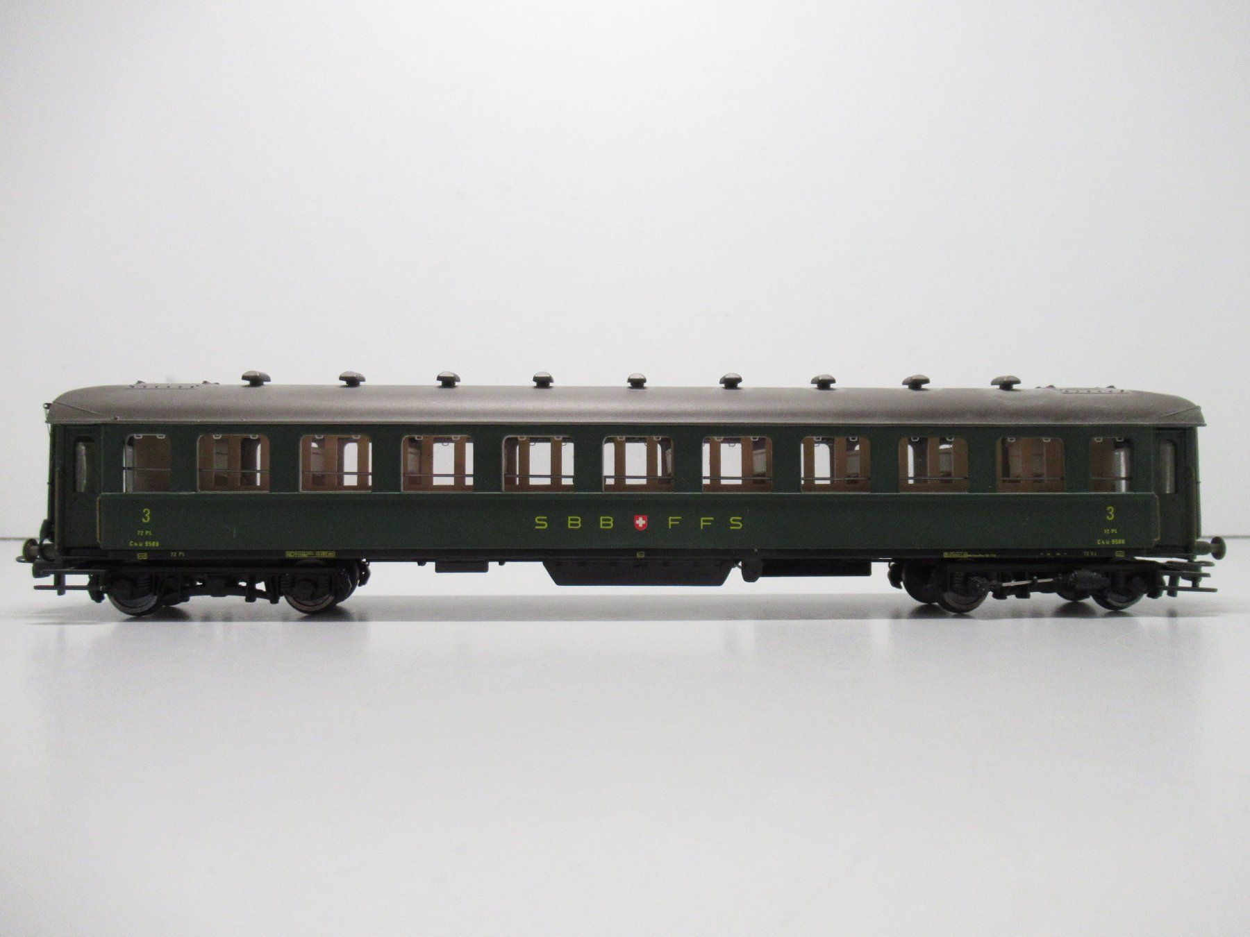 Metropolitan Modelleisenbahnen: Metropolitan 7030 Personenwagen 3.Klasse SBB Messing DC H0 – Gebraucht aus Basel von mhmarken 1