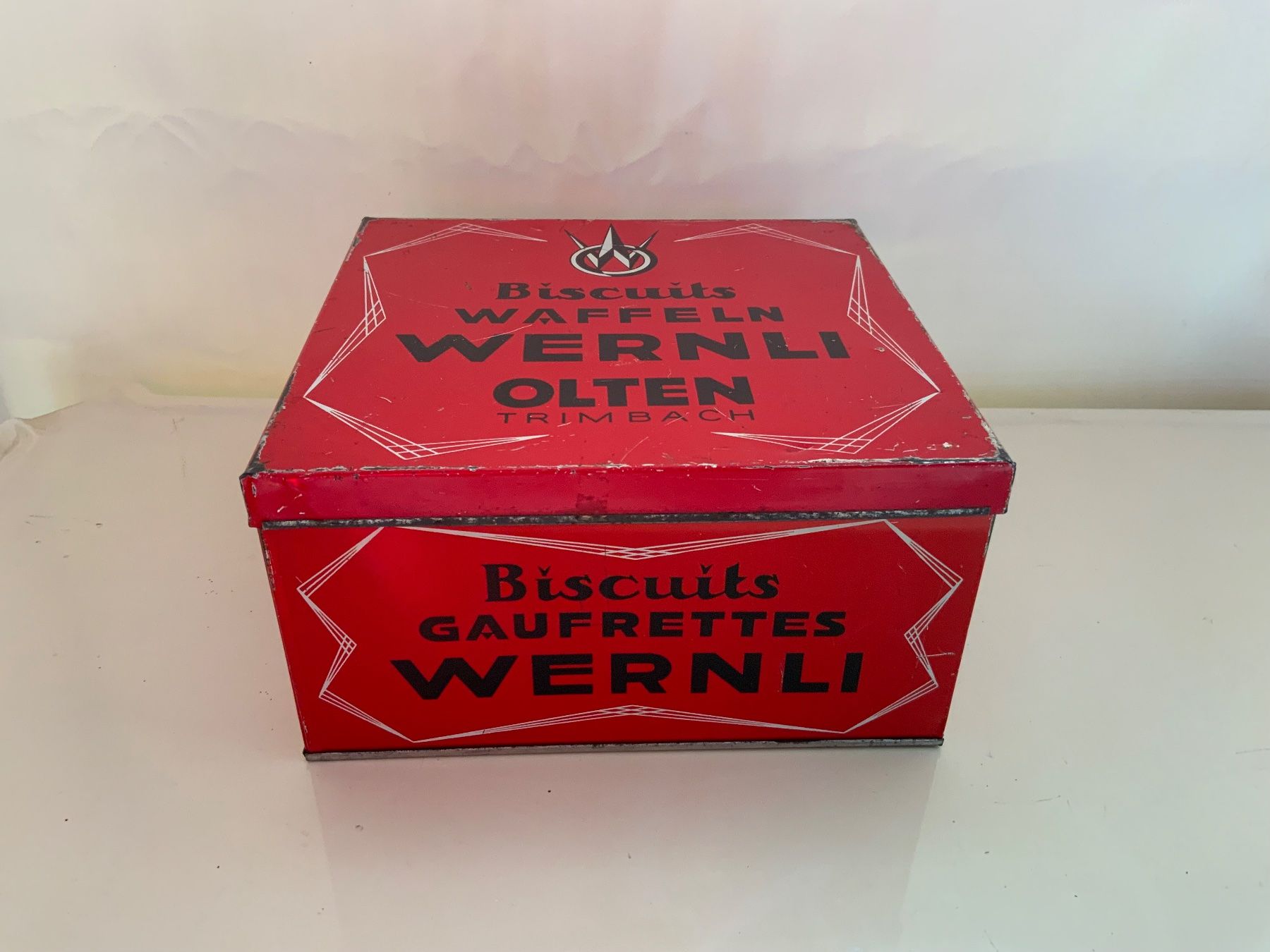 Pots: Antike Biscuits Blech Dose – D'occasion à Erlach par silvia3235