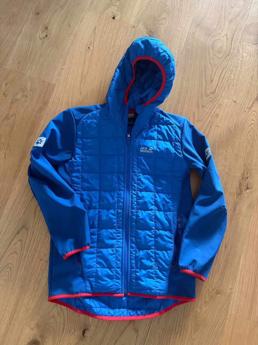 Jack Wolfskin Jacken & Mäntel: JACK WOLFSKIN JACKE 152 – Gebraucht aus Wattwil von jopara