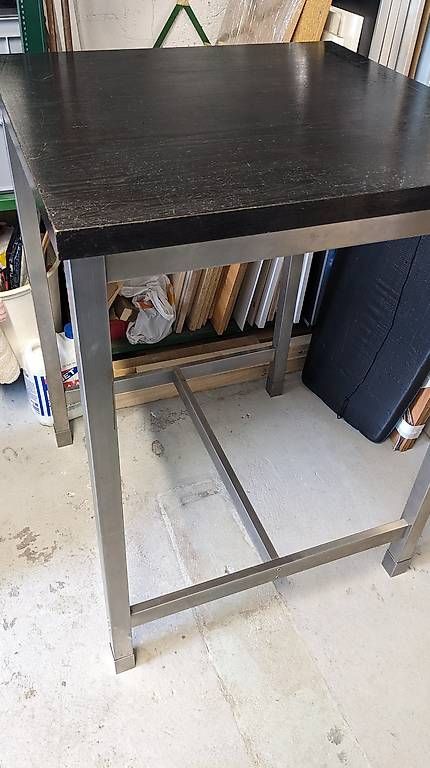 Tavoli: Ikea Utby Tisch Bartisch – Usato da Möhlin venduto da chrisscat