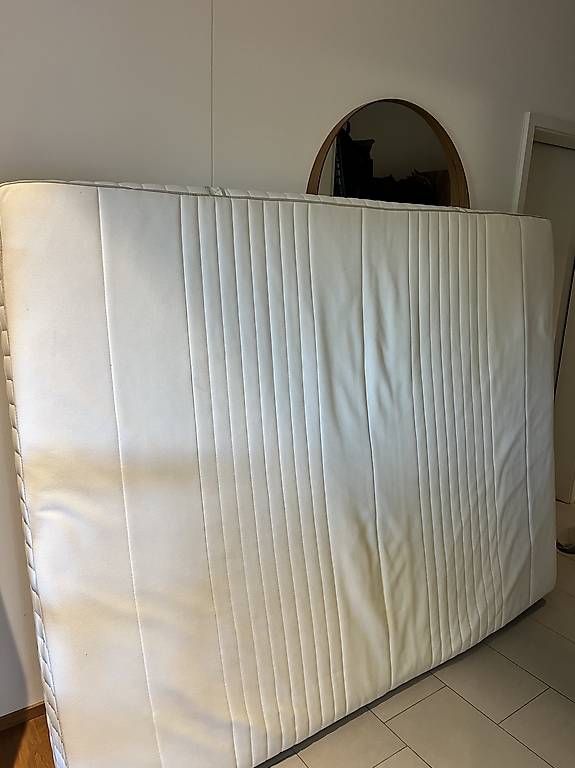 Ikea Matratzen: Matratze 160x200cm – Gebraucht aus Sursee von lar_gf5y