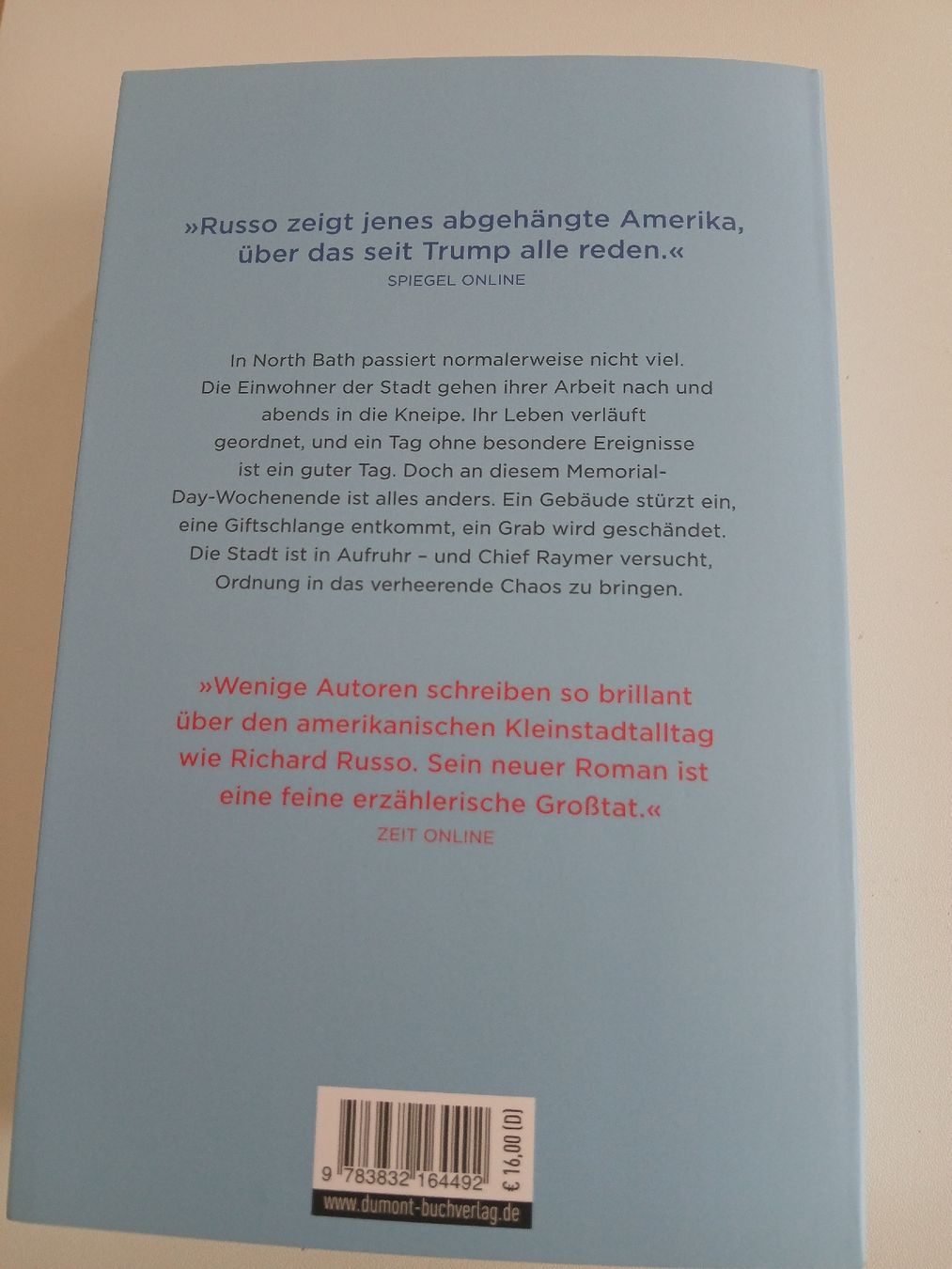 Libri: Richard Russo - Ein Mann der Tat – Usato da St. Gallen venduto da stern212 1