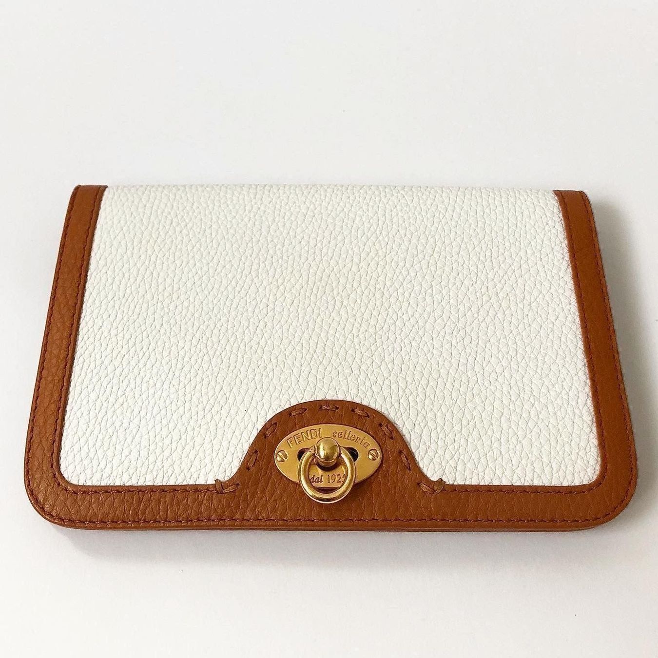 Taschen für Damen: Pochette Fendi – Gebraucht aus Pregassona von Reluxuryspace 1
