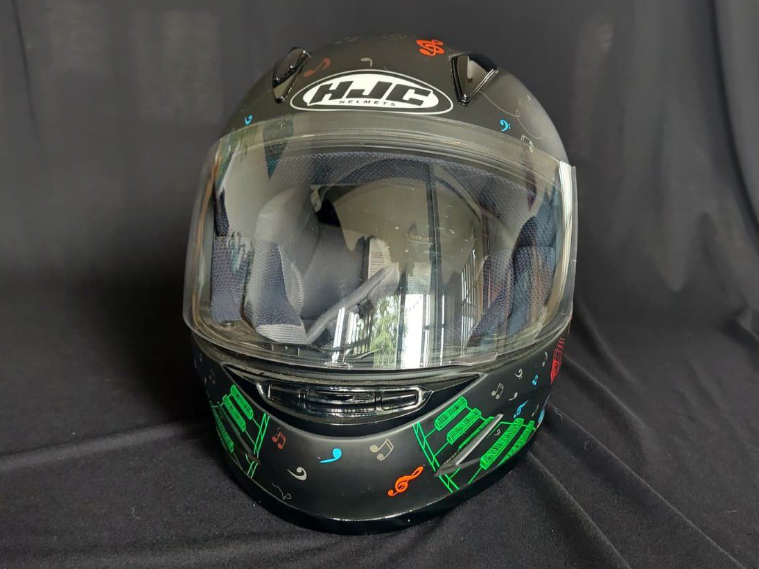 HJC Caschi & visiere: Kinder-Motorradhelm HJC – Usato da Buch am Irchel venduto da 4lmnts