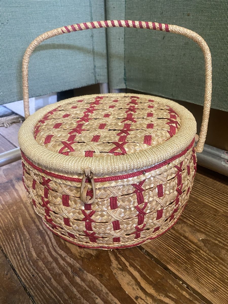 Altro per la casa: Nähkörbli 21x13cm – Usato da Seewen SZ venduto da shaky01