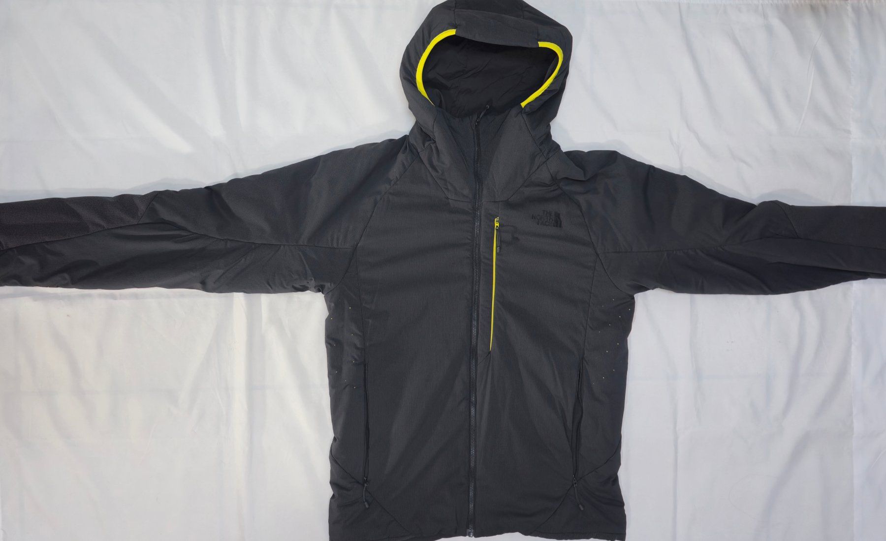 North Face Giacche: The North Face "Ventrix" Jacke Gr. M – Nuovo (secondo la descrizione) da Löhningen venduto da Sanmyk 1