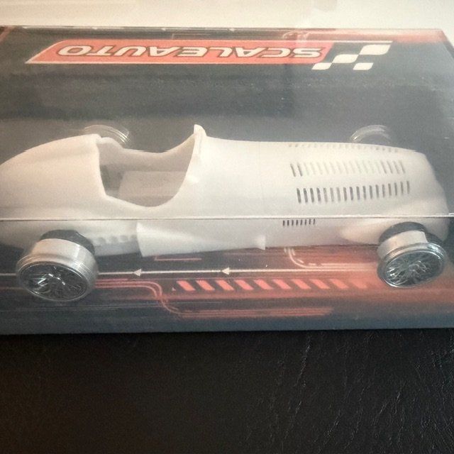 Piste: SC-7143 Scaleauto 1/24, MB W125, Bausatz 'White Kit', – Nuovo e nell'imballaggio originale da Bettlach venduto da Qwert12 1