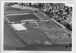 Flugaufnahme Wil SG Sportanlagen Schwimmbad Photo: 90x125mm