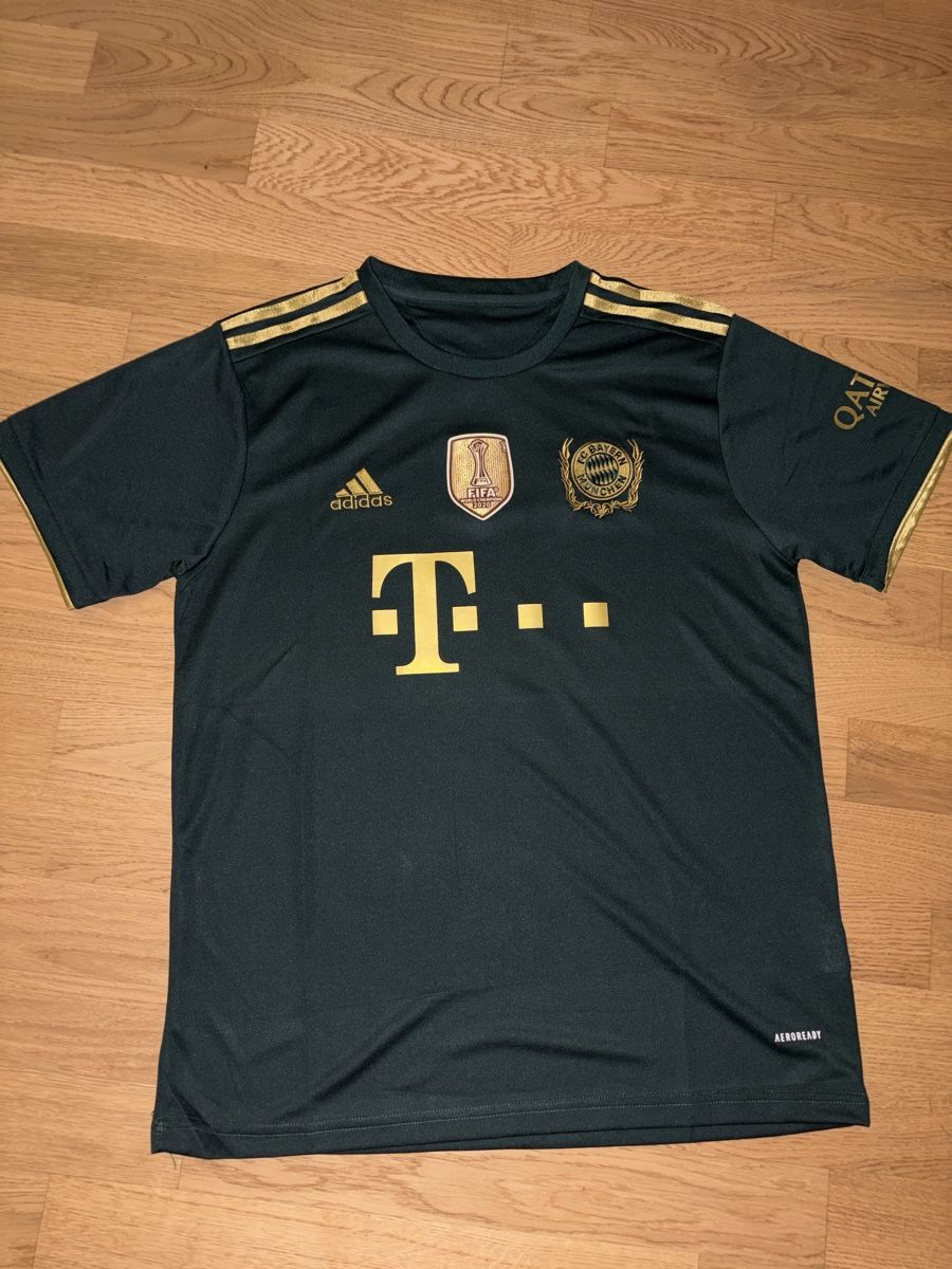 Bayern München Canottiere & Pantaloni: FC Bayern München Trikot Müller 25 – Usato da Basel venduto da eli_n5yh 1