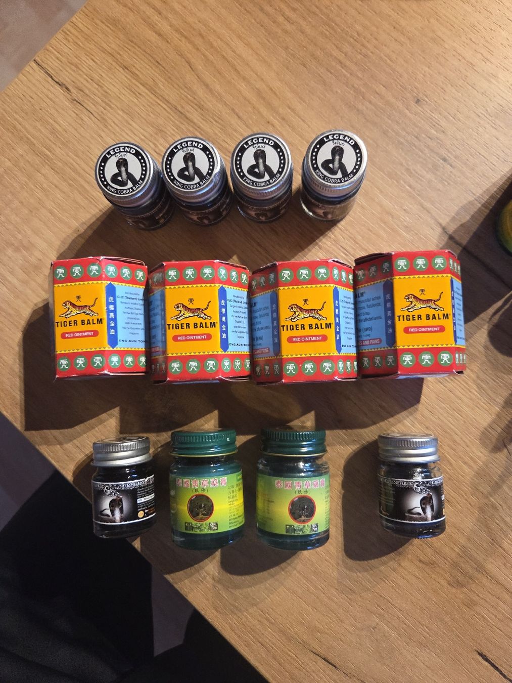 Altro per la cura del corpo: Tiger Balm & Legend Balsam Set – Nuovo e nell'imballaggio originale da Tschingel venduto da Olivia.S