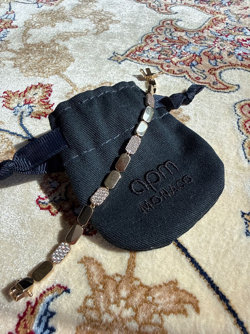 Armbänder & -reifen: APM Monaco Pavé Gold Armband – Neu (gemäss Beschreibung) aus Bottmingen von Itsclaire
