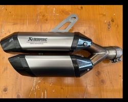 Silencieux Akrapovic BMW R1300 GS Carbone occasion