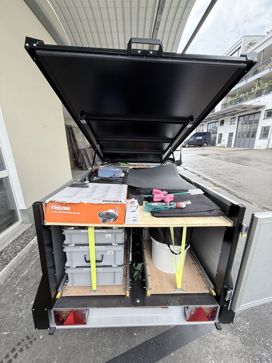 Rimorchi: Anhänger 750 Kg – Usato da Brunnen venduto da san_5s6h 3