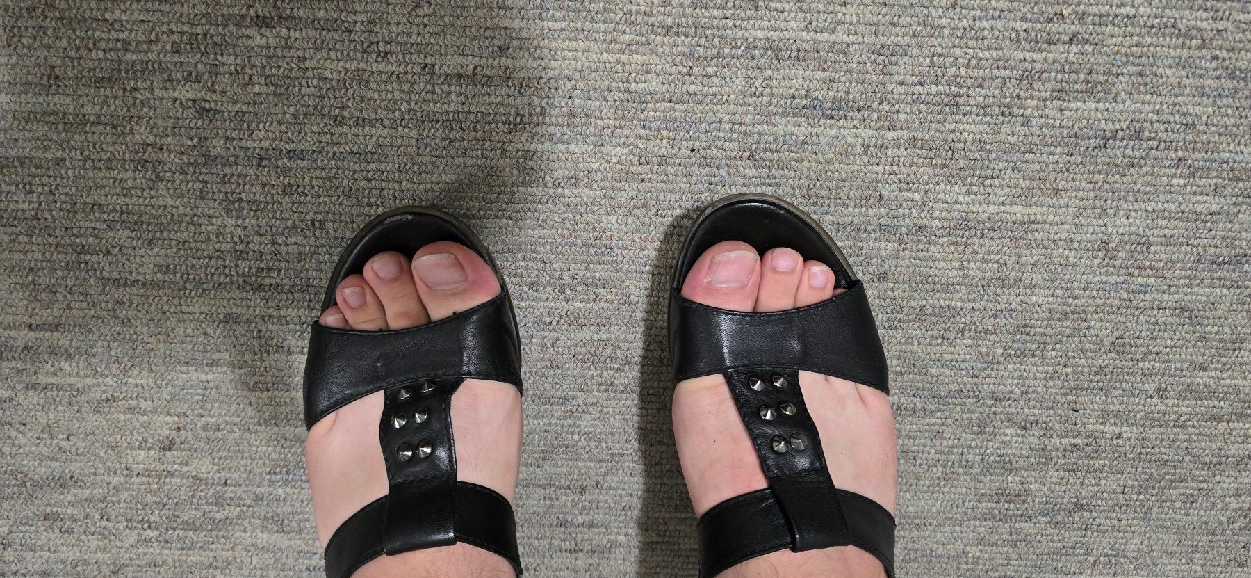 Scarpe da donna: Pantolette Damen Grösse 39 – Usato da Chur venduto da Mikymiki
