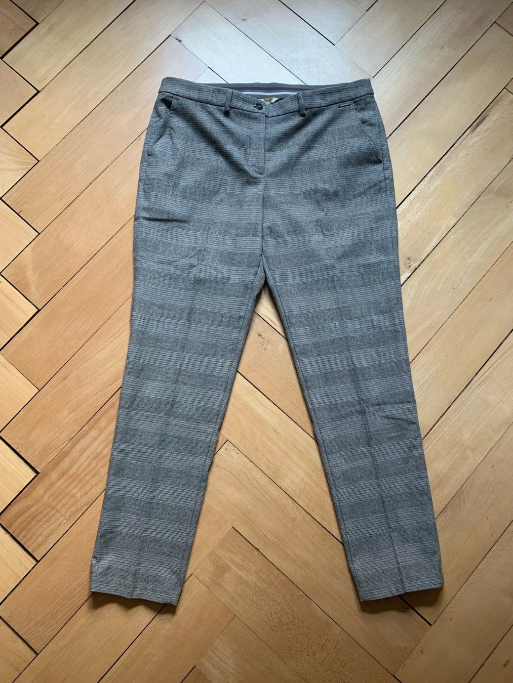 Esprit Hosen: ESPRIT - Glencheck Hose hellgrau 40 – Gebraucht aus Zürich von Diazaio
