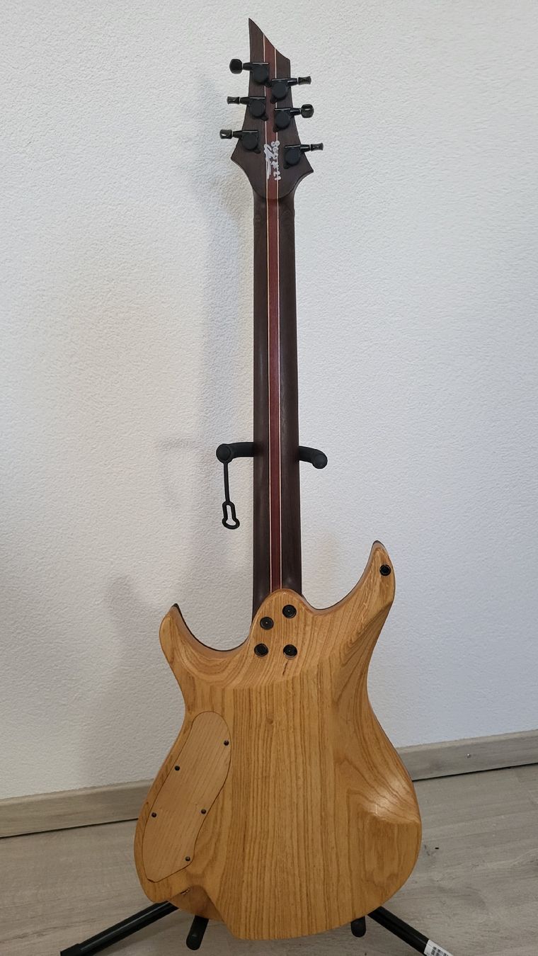 Musikinstrumente: Sabre Wraith 6FF – Gebraucht aus Gland von Exagram 1
