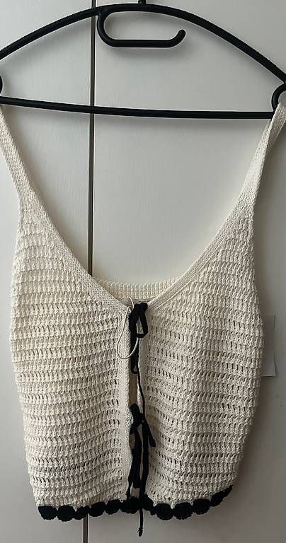 Zara Tops: Zara Crop-top, neu – Neu und originalverpackt aus Aarau von ata_p8rg 1